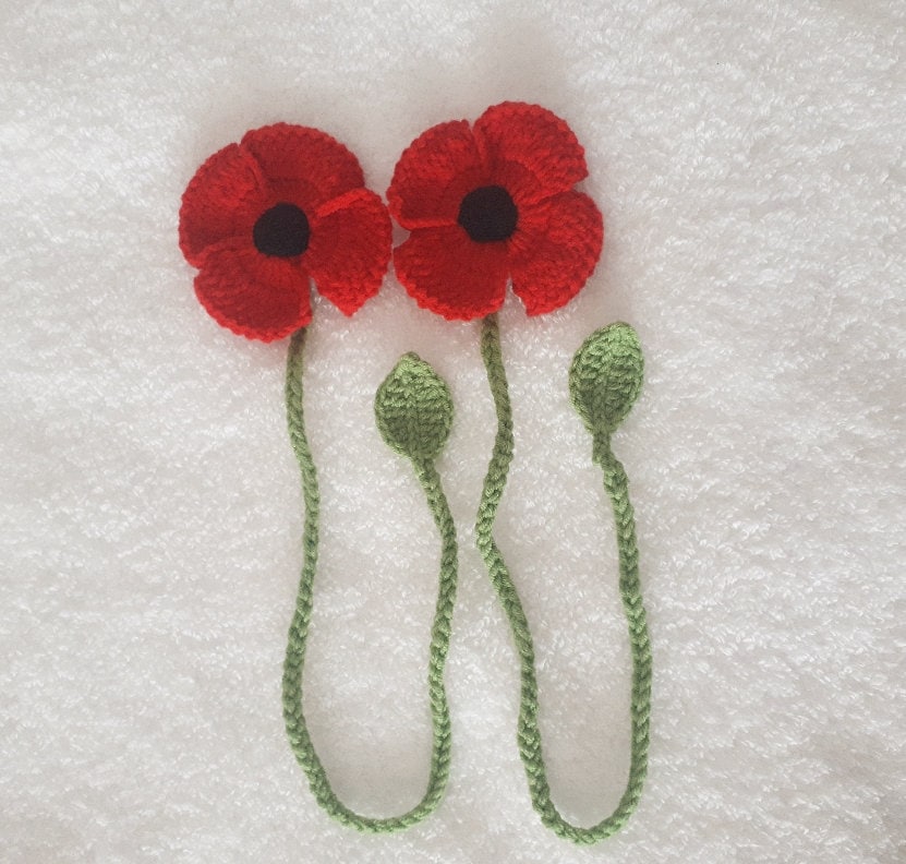 motherknits's tweet photo. crochet book marks #crochetbookmark #poppy #crochet #book #crochetflowers #etsy #bookmark #handmadegifts #CraftBizParty
https://t.co/6mpDS6OnZO via @etsy https://t.co/Fop7huy67g