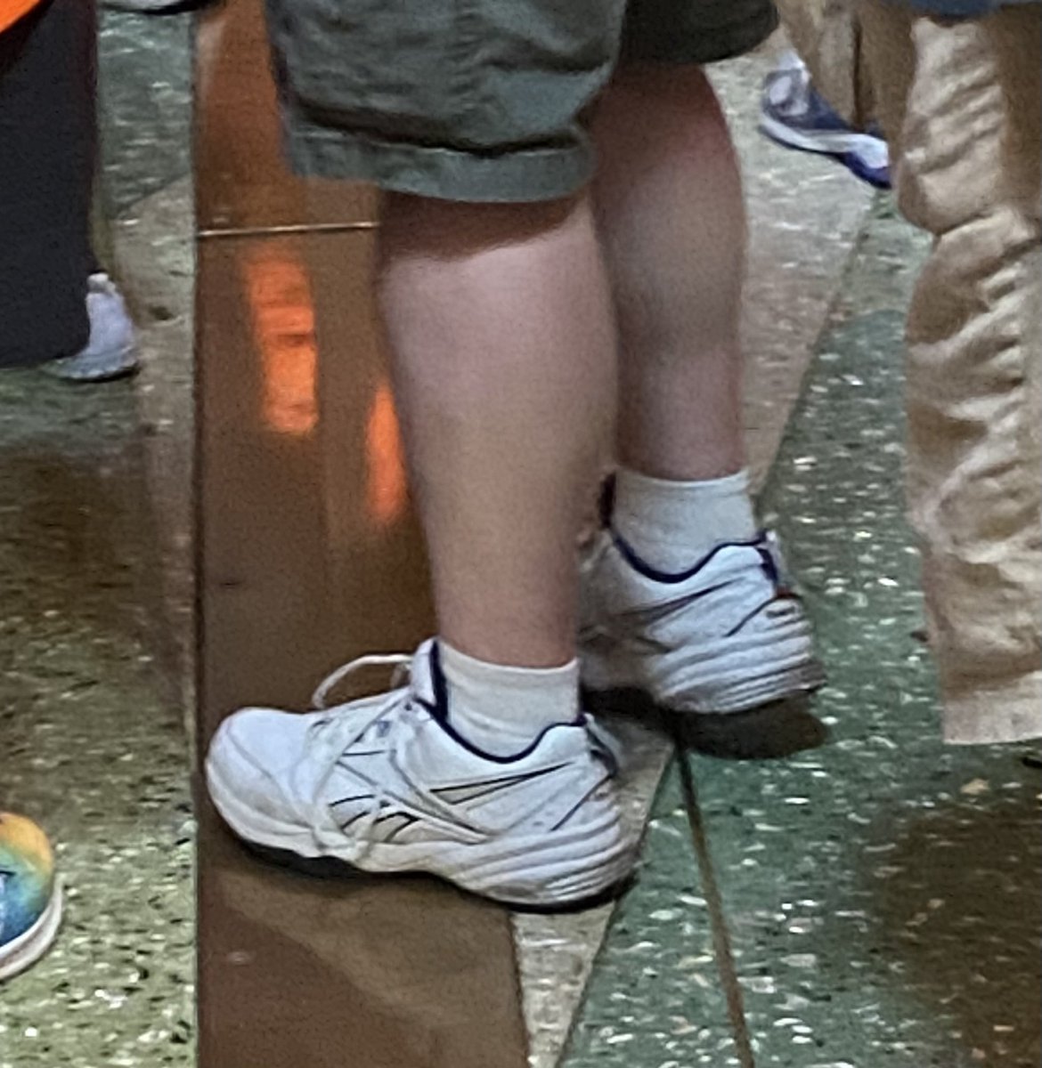 Dad Shoes tweet media