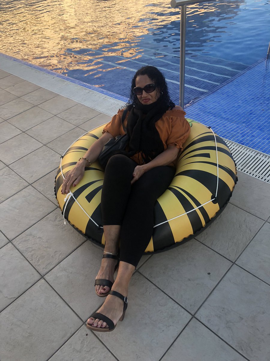 Crysd3's tweet photo. Good Afternoon 😍😍

#Portugal #algarve #happysunday https://t.co/hGyWV0bOpc