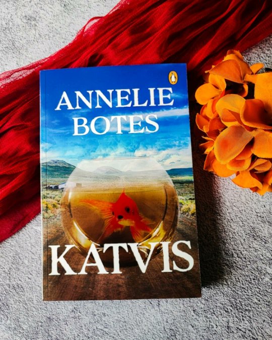 roeliareads's tweet photo. #RoeliaReads #LeesAfrikaans #AnnelieBotes #Katvis
#BoekResensie Wat Ek Gelees Het: "Katvis" deur Annelie Botes
👉 https://t.co/DnYyLkrqRP https://t.co/ONnbklvdds