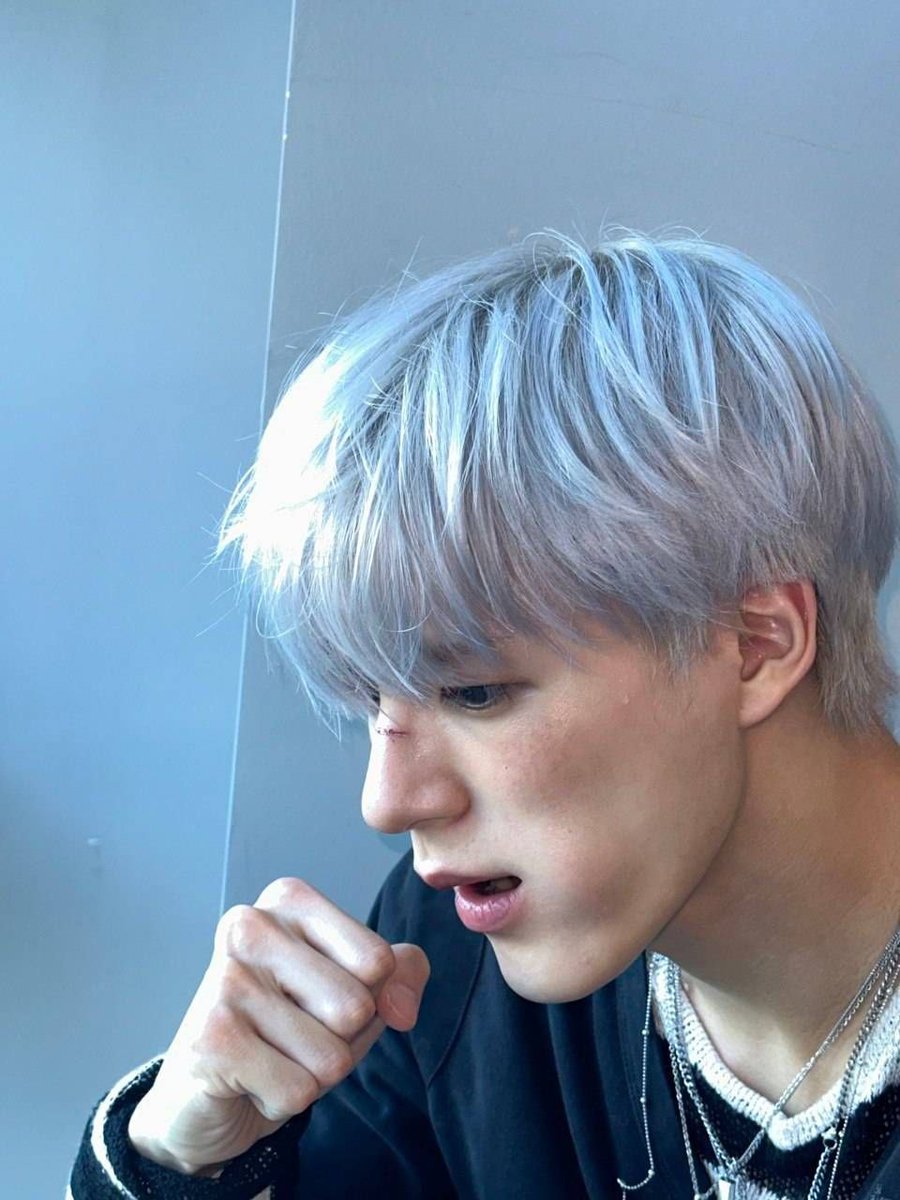 wheeinb's tweet photo. cowokku ganteng banet https://t.co/xY3YhTbLFM