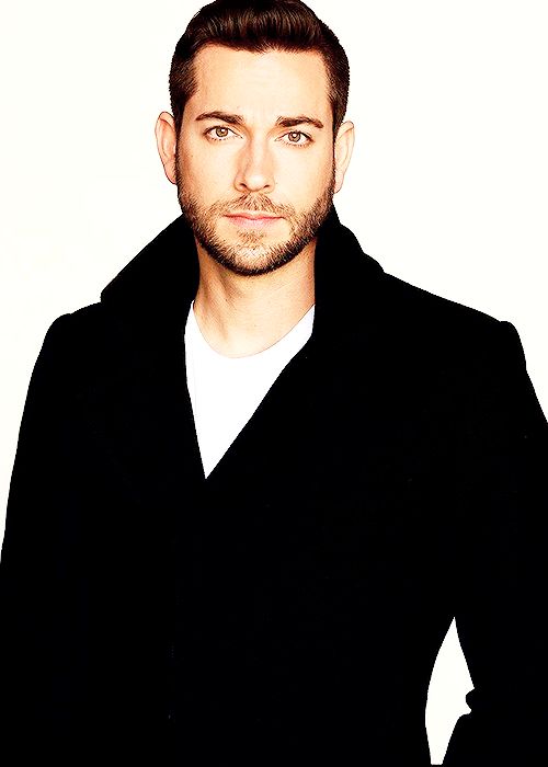 Micha72773432's tweet photo. No one can and is not allowed to hurt you because we are behind you and support you forever 😎💪💖
#WE_LOVE_YOU_ZACHARY_LEVI https://t.co/PxDlOKht1m