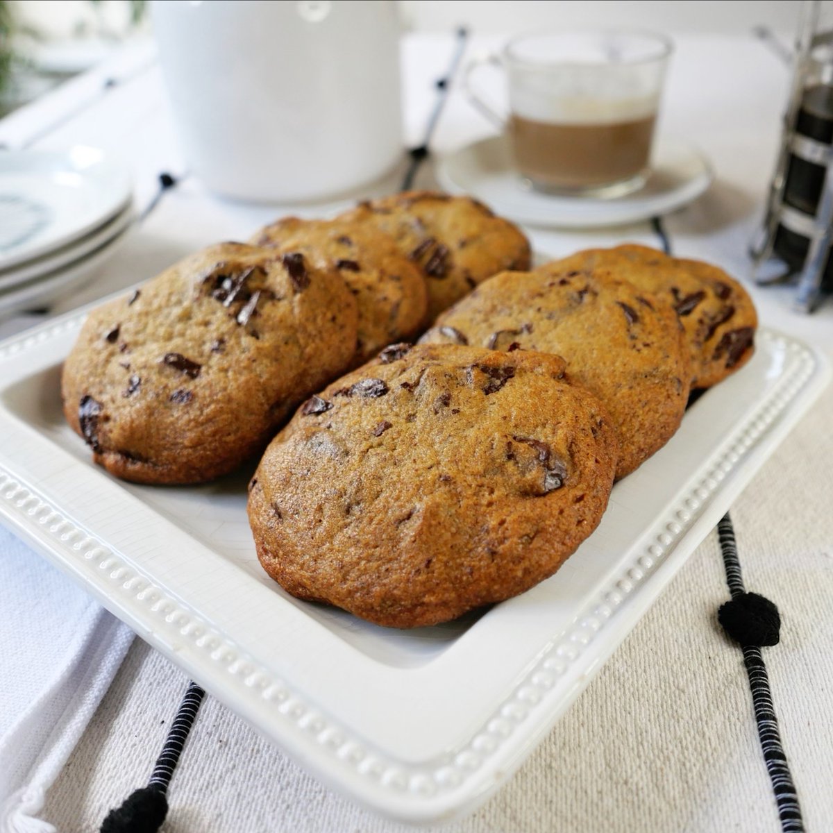 Dessert Gallery Cookies... fresh from your own oven🤯! Bring the taste of Dessert Gallery anywhere with DOUGH by Dessert Gallery. Now Shipping Nationwide!🤤 Visit the DOUGH website to start your order: dough.dessertgallery.com 📷: yomarianablog (Instagram User)