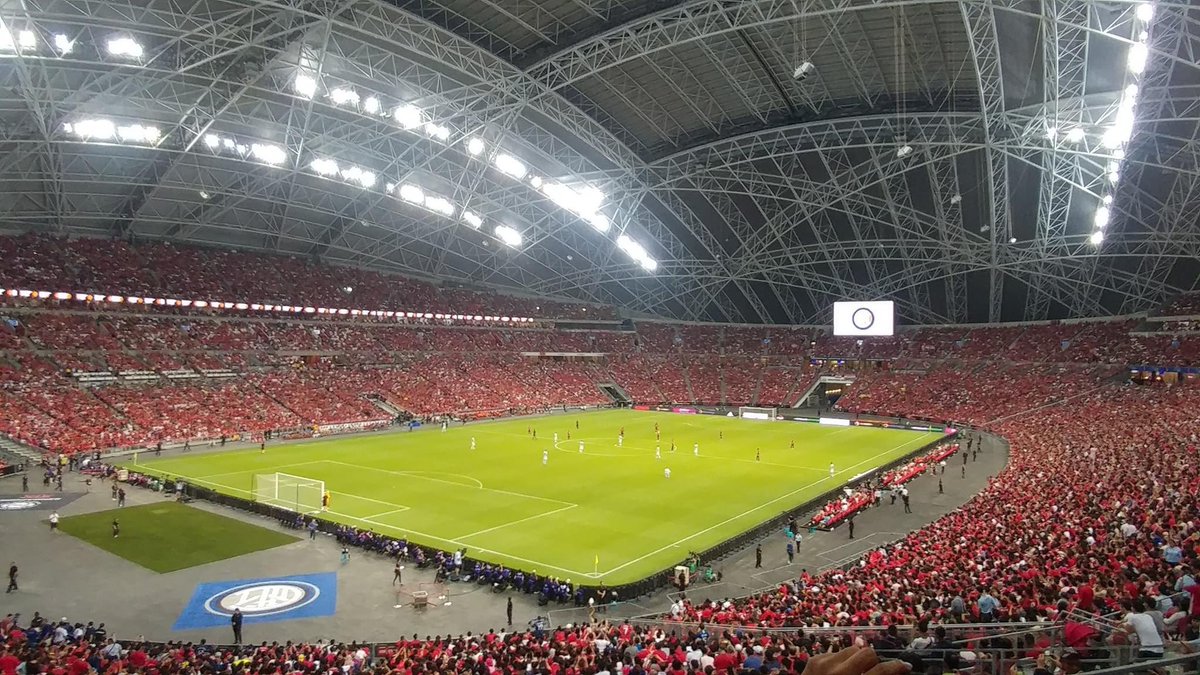 Such a vast difference when United came to town in 2019. I bought the mid tier $92 tix and got this great view. Heard the lowest priced tix was $99 for this event, hence the poor turnout? #MUFC #ICC2019 #AsianTour