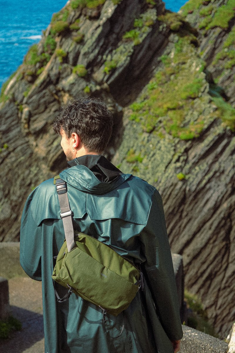 LeamanFilms's tweet photo. I recently got the Fuji xh2s and have been travelling Ireland for the last two weeks, and I haven’t been so happy with a camera since my X100f. 
That, combined with the @Bellroy Venture Sling, has made it easy to move around. 

@FUJIFILM_UK #fujifilm_xseries #travelphotography https://t.co/ZUC0AEJqxd