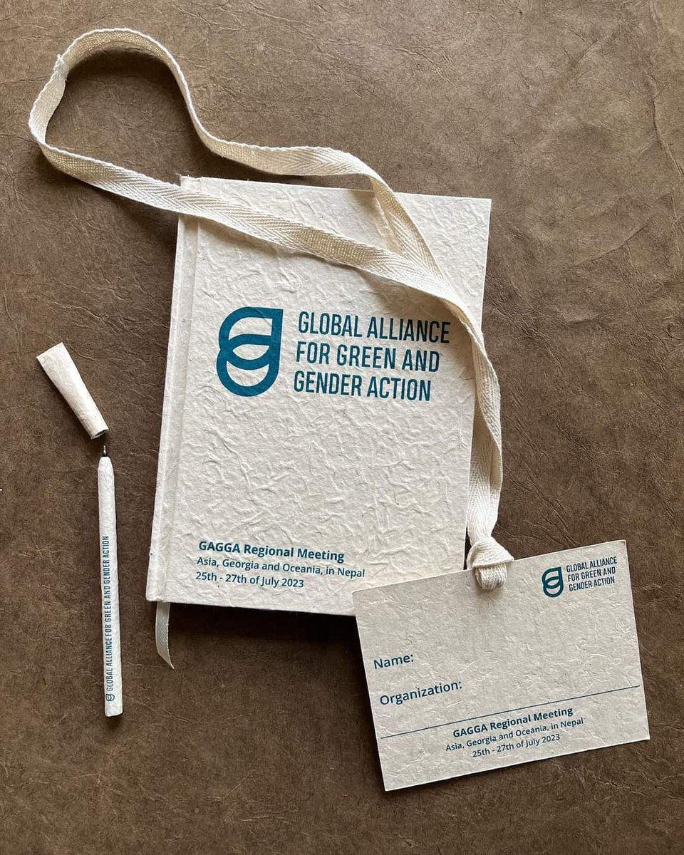 DhakalSaurav's tweet photo. The sustainable way of taking notes on a conference
#jamarko #sustainable #notebook #sustainablestationery #recycledpaper #madeinnepal https://t.co/Yqslfwt1yM