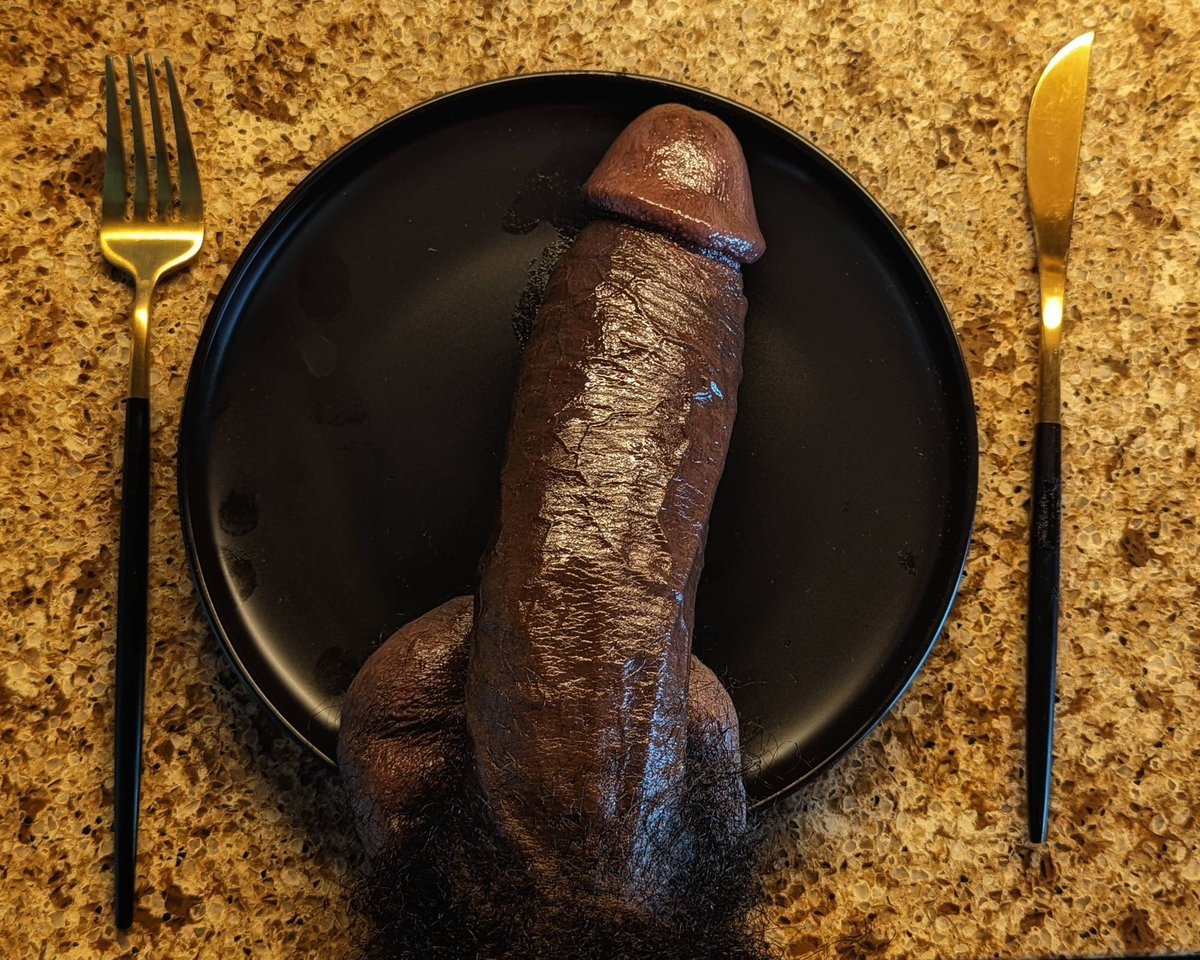 ᅠ

ᅠ

ᅠ

ᅠ     Today, customers with
         50+ 𝗜𝗡𝗖𝗛𝗘𝗦 𝗢𝗙
         𝗪𝗔𝗡𝗞𝗕𝗔𝗜𝗧 get
         free food . 

         . . . If they can 'finish'
         this in under 10 minutes.

ᅠ

ᅠ

ᅠ