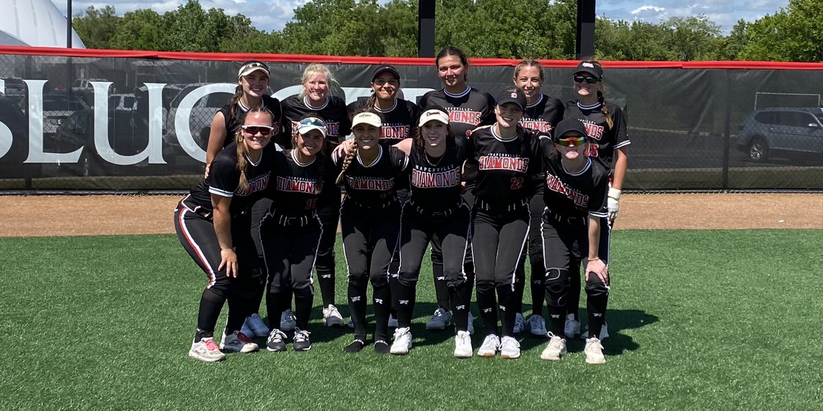 JulieHeitman3's tweet photo. Final Four for PGF Midwest Regionals starts this morning! LET’S GO 💎! #pixiesticks #blisterinthesun https://t.co/JotPFGO0gj