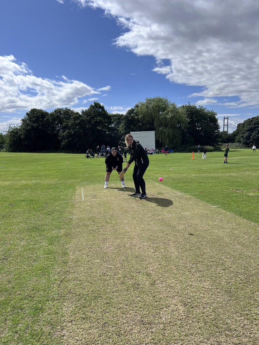 🏏Great to pop down to <a href="/HessleCC/">Hessle CC</a> today for their Family Fun Day

✨U9’s festival with 18 teams competing followed by a Women’s League Fixture and Exiles game later in the day

💪🏼Good luck to all involved. Keep up the good work