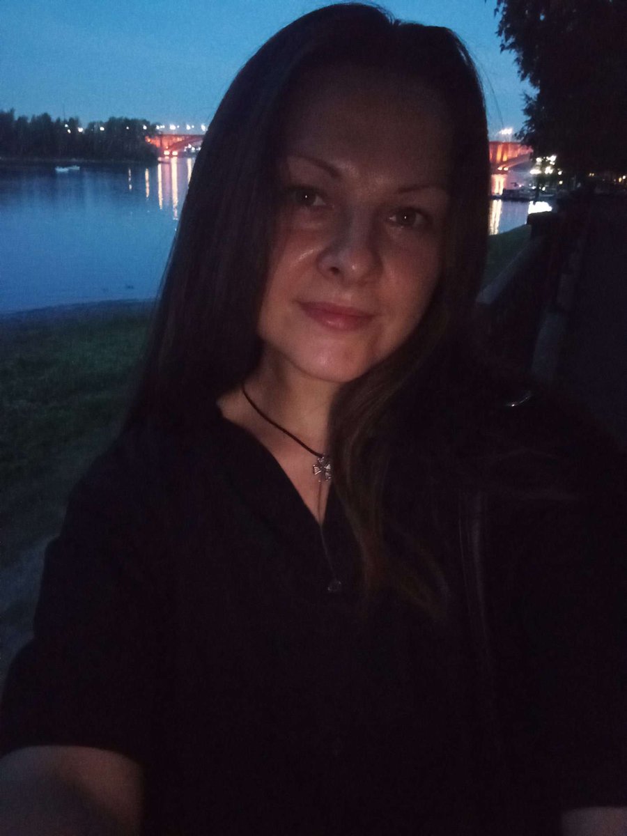 MalinkaMil95865's tweet photo. Good evening

#beauty #hottie #brownhaired #brownhairedgirl #summergirl #summergirls #sweetgirl #malinkamila https://t.co/tBBLC2TEbT