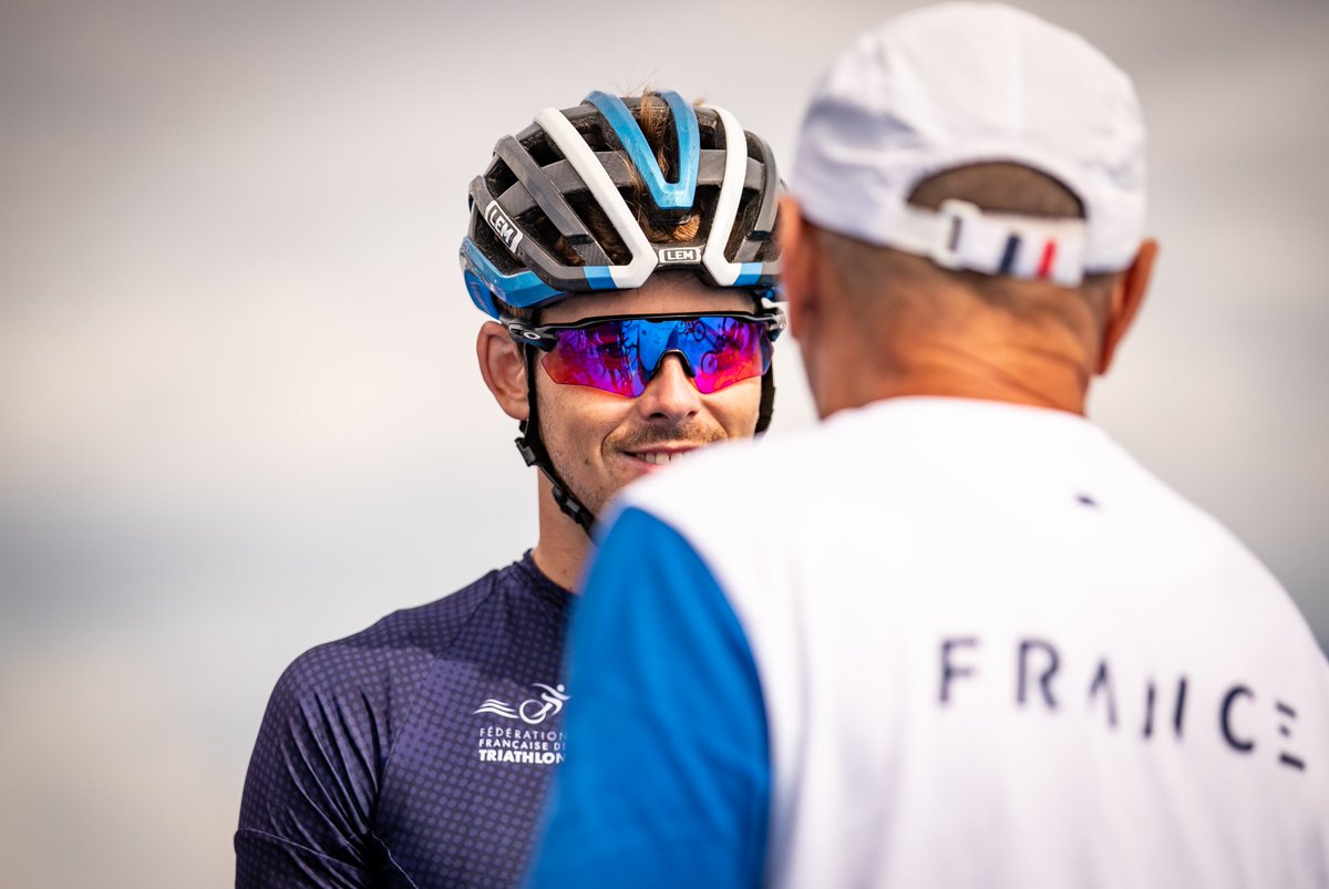 FFTRI's tweet photo. WTCS Sunderland :

Après la folle journée d'hier, place au relais mixte à 14h15 avec Tom Richard, Emma Lombardi, Pierre Le Corre et Cassandre Beaugrand.

Léonie Périault a été mise au repos en raison d'un l’hématome douloureux sur le vaste interne.

📷WorldTriathlon

#triathlon https://t.co/t6qJVSMySe