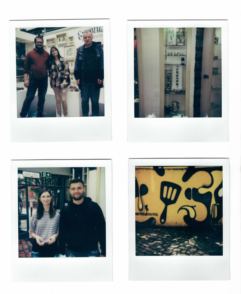 ComIntCare's tweet photo. Our Inclusive Volunteers are on a walking photography tour of Manchester! 📸

Led by @OpenEyeGallery, people we support developed their photography skills to take to the #Manchester2023 Allianz @Para_swimming World Championships 💪

Photography is for everyone!

@Sport_England https://t.co/DdLGFdZJIw