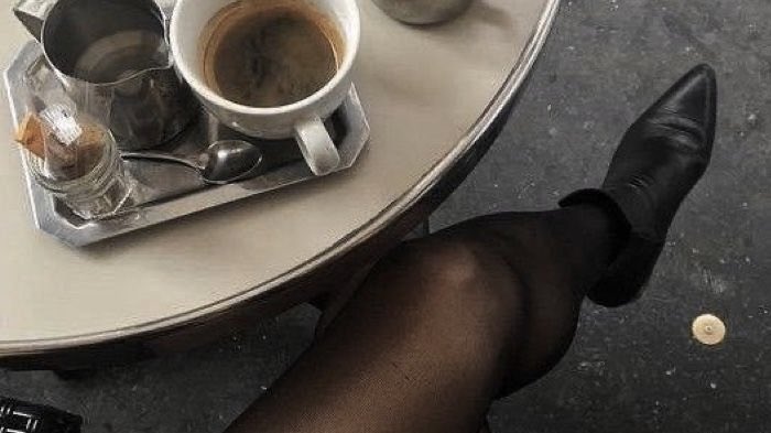 malusokay's tweet photo. Gloomy café dates ☕️ https://t.co/qa1qQw800W