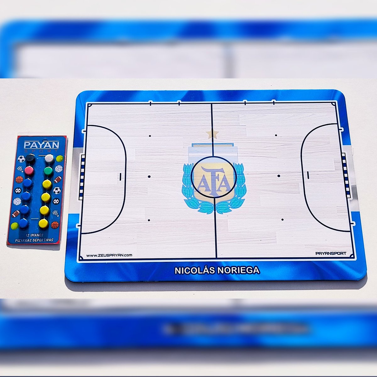 PayanSport's tweet photo. Pizarras tácticas personalizadas para el Staff técnico de la Selección Argentina futsal @afa 🇦🇷⚪🔵💪.
Gracias @matiti3 por la confianza 😊 https://t.co/nqeRNcp4v9