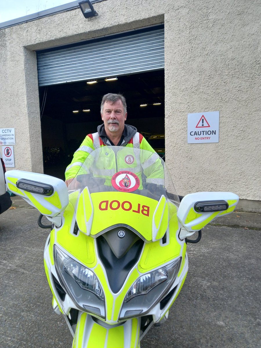 BloodBikeMW's tweet photo. This weekend on our regular runs, transporting urgent samples to the University Hospital Limerick we have Declan Coyne and Mike Collins. Well done. 
#quotedevil 
https://t.co/ymqJ7si6Cs https://t.co/ITOssMp7Us