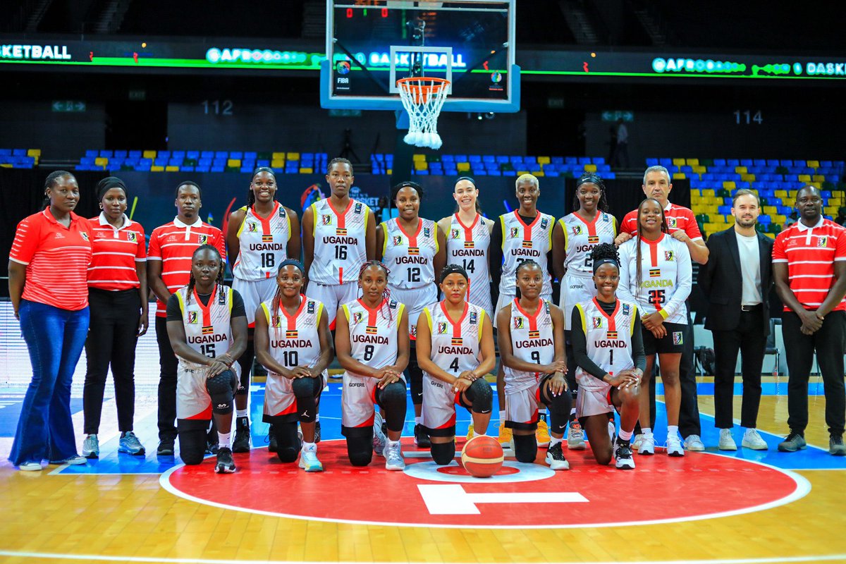 AwardsReal's tweet photo. Senegal ๐ธ๐ณ are 11-time African champions ๐ but that doesnโt concern the @GazellesUG.
Everyone back home is proud of you girls. Well done and keep raising the Ugandan ๐บ๐ฌ flag higher.
#AwardsReal #AfroBasketWomen https://t.co/xzC75WrMmr