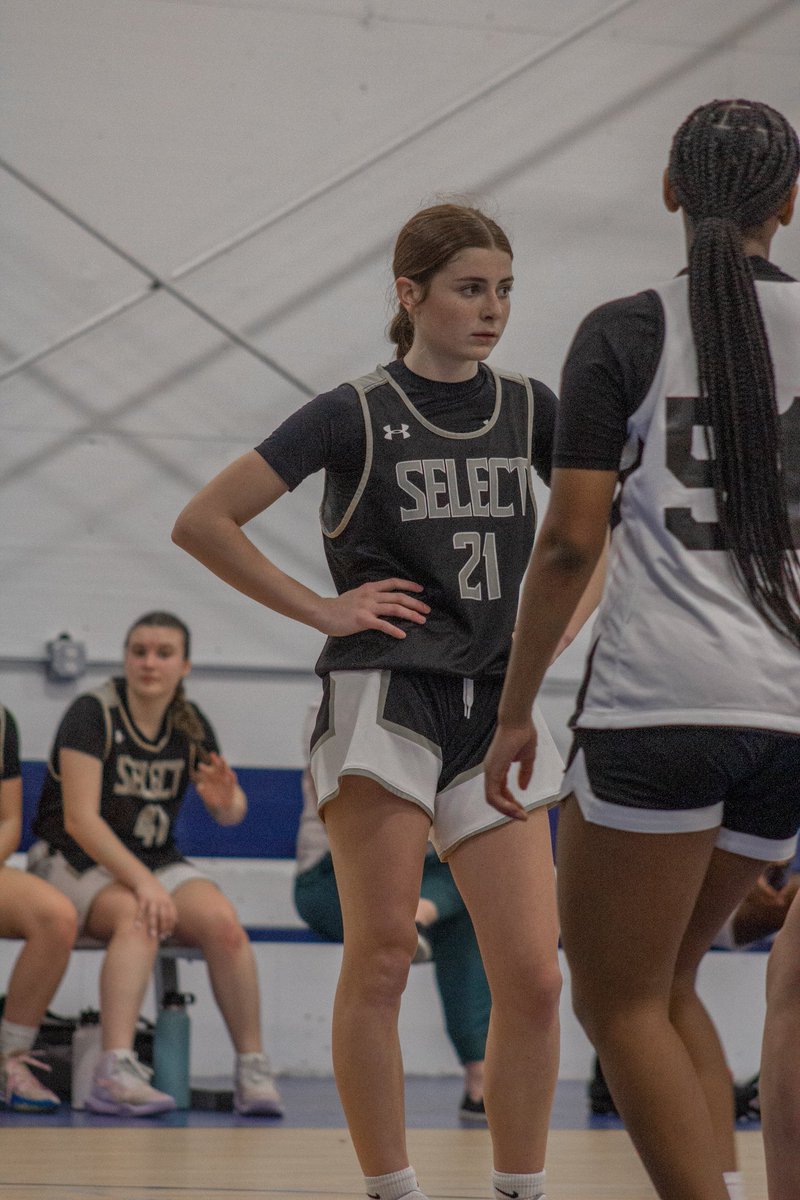 BashHoopsNE's tweet photo. ☀️ Sunday Morning ☕️ Report☀️
(Free ✍🏾)

What’s the Coffee Order this week? ☕️
A lot of talent Thurs nights at @SisRunWBB Open Gym sessions 🏀 

Any Hidden 💎’s? Here’s 5⤵️
🔗 https://t.co/kbL9IAHuxD

▪️@AlanaMacLean1 📸
▪️@raina_tat12 
▪️@kirsten_mckay2 
▪️Alexa Scaringello
▪️Raine Tat

📸: @donahuekayleigh