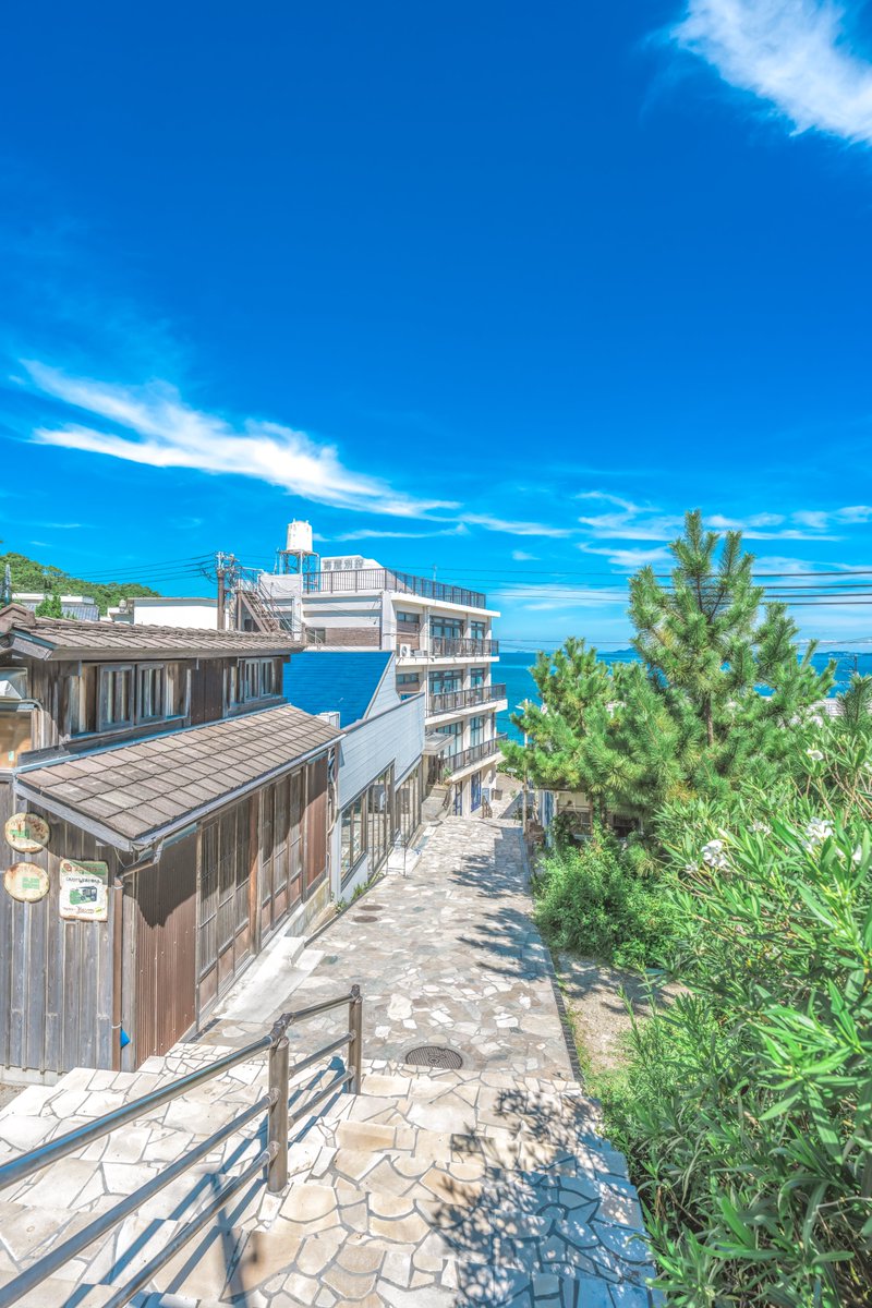 夏に行きたい、海辺の街