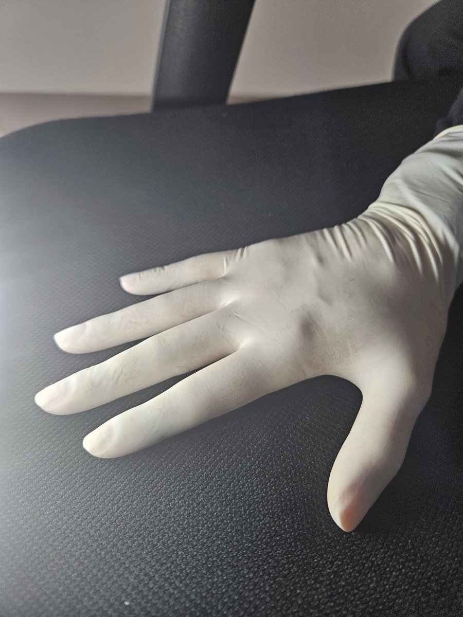surgicalgl2's tweet photo. #surgicalgloves #gloveslatex #latex #sterilegloves #gloves #fetish #latexfetish #putgloves https://t.co/qicQFxF7qs