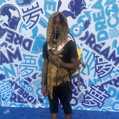 LoneStarSyx's tweet photo. #NewProfilePic
#DreamCon #Dreamcon2023
W chris & player Joe🐐
#amp #somebros
Eugh 🔥w event https://t.co/ioKS5xNqUq