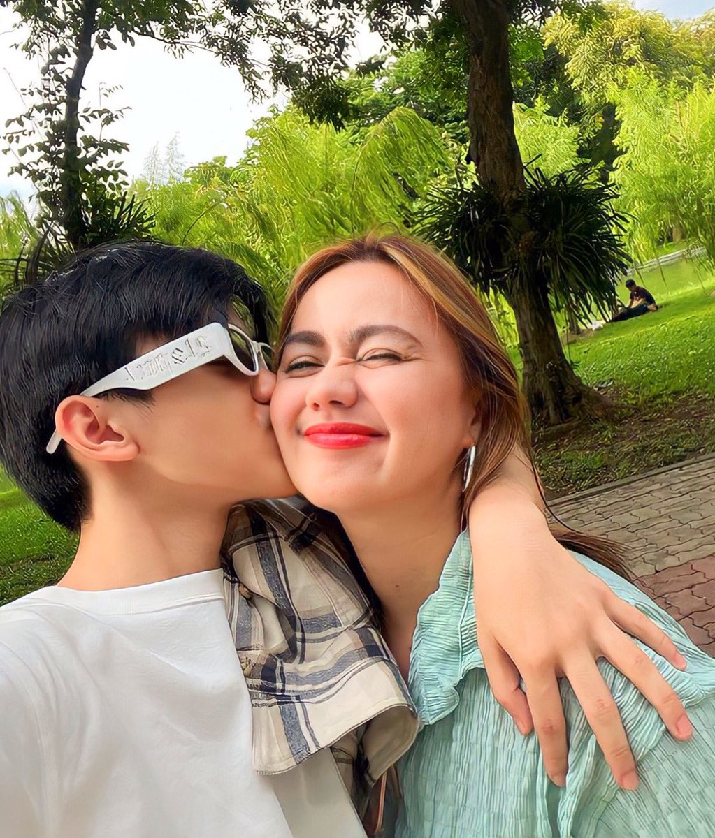 _dsrgrce's tweet photo. ❤️
#GandangKara
#DavidRemo https://t.co/iDLmyeNiiO