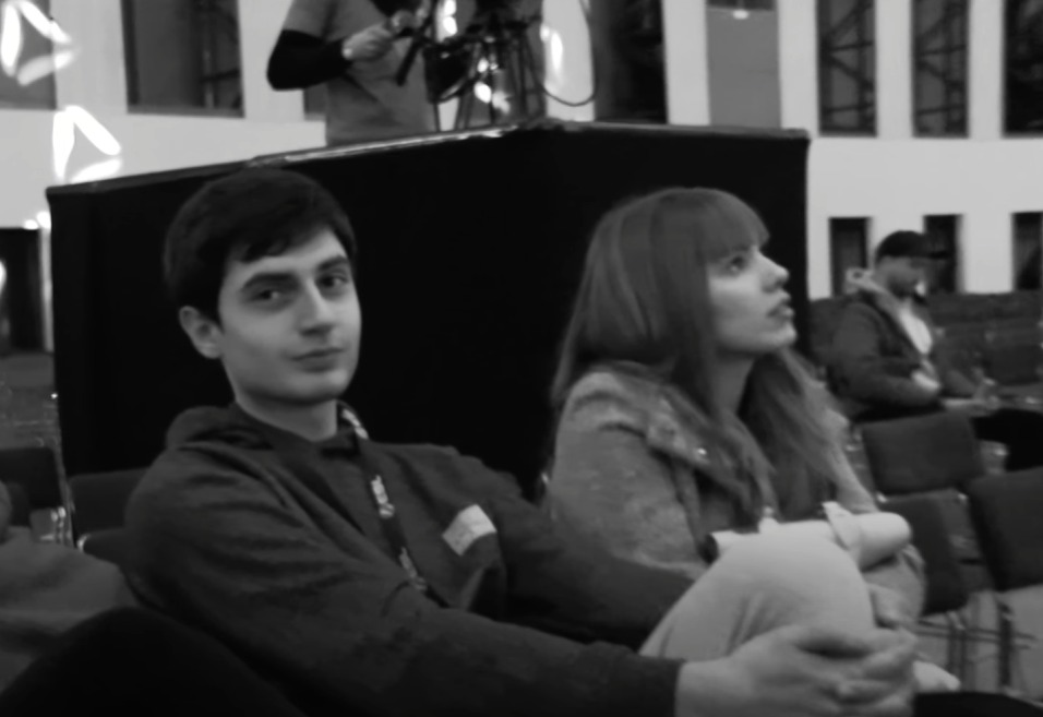 Mixwell's tweet photo. Cómo conocí a vuestra madre. https://t.co/Ojj8jxNvzk