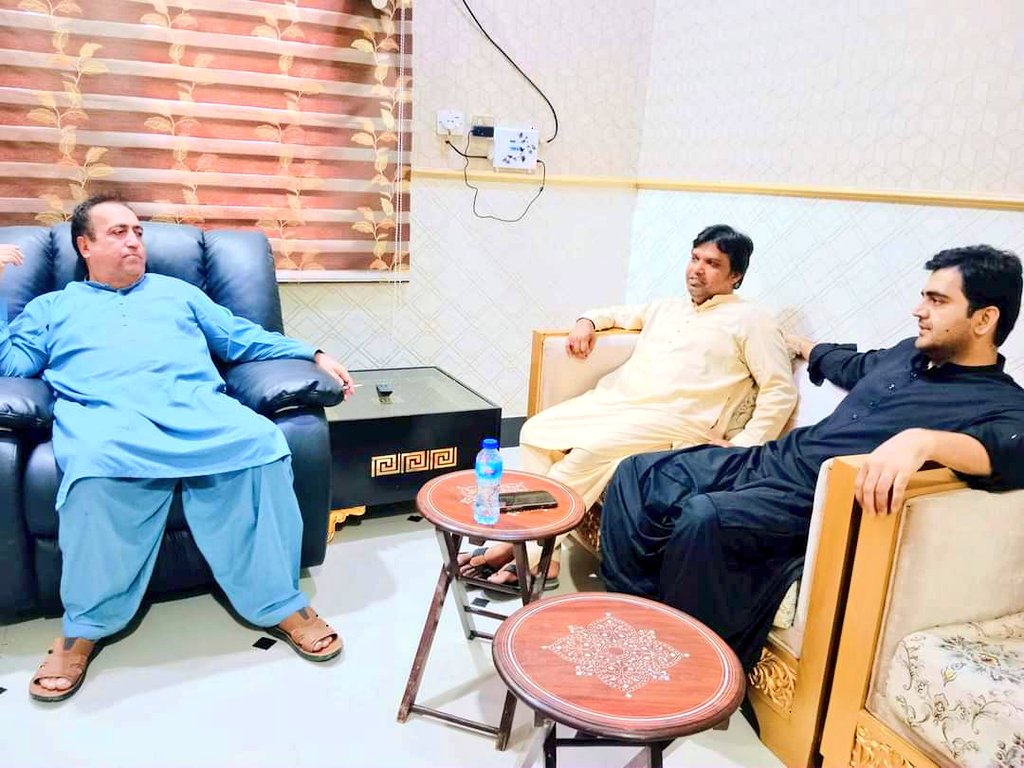 MunirChandioPPP's tweet photo. #PakistanPeoplesParty Leaders Respectable @AmjadAChandio & #Barrister @MasroorAChandio Sons of MPA Mumtaz Ali Chandio Activities at #PS_35 #NaushehroFeroz @mumtazchandiomp @BBhuttoZardari @MunawrChandio https://t.co/p4xiwK34a8