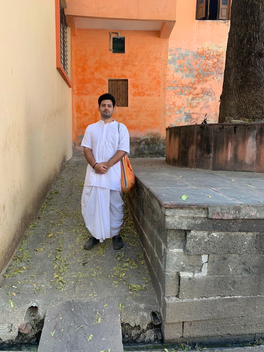 Vignesh Bhatt - Solo Traveller / Adventurer 🌏 tweet media
