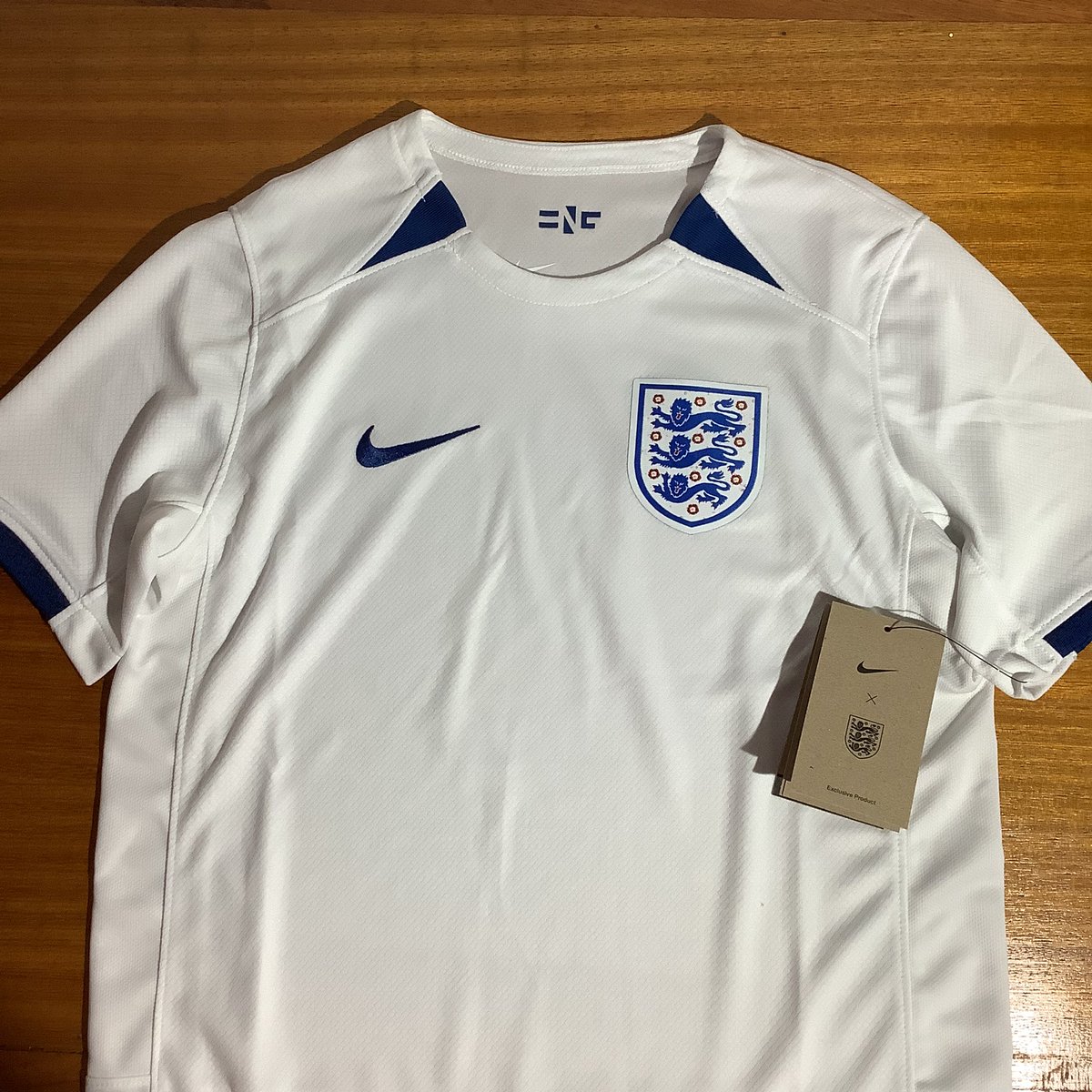 Fans_TLH's tweet photo. #FTLH Lynn Loud with the @Lionesses home kit shirt of the FIFA Women’s World Cup 2023. 🏴󠁧󠁢󠁥󠁮󠁧󠁿⚽️
Tbh, I loved the template and the minimalist details. ✨

#TheLoudHouse #LynnLoud #myart #fanart #Nickelodeon #Lionesses https://t.co/5JbyYZWM2G