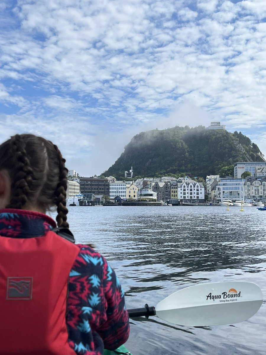 morikke (@morikkey1) on Twitter photo Love the <a href="/GreenKayak_ngo/">GreenKayak</a> initiative of lending boats so people can clean the ocean! Great day in Ålesund 🇳🇴 Norway. Sometimes jelly fish look like plastic. Maybe YVR can adopt this too! #takingaction <a href="/iborganization/">International Baccalaureate</a> Love the <a href="/GreenKayak_ngo/">GreenKayak</a> initiative of lending boats so people can clean the ocean! Great day in Ålesund 🇳🇴 Norway. Sometimes jelly fish look like plastic. Maybe YVR can adopt this too! #takingaction <a href="/iborganization/">International Baccalaureate</a>