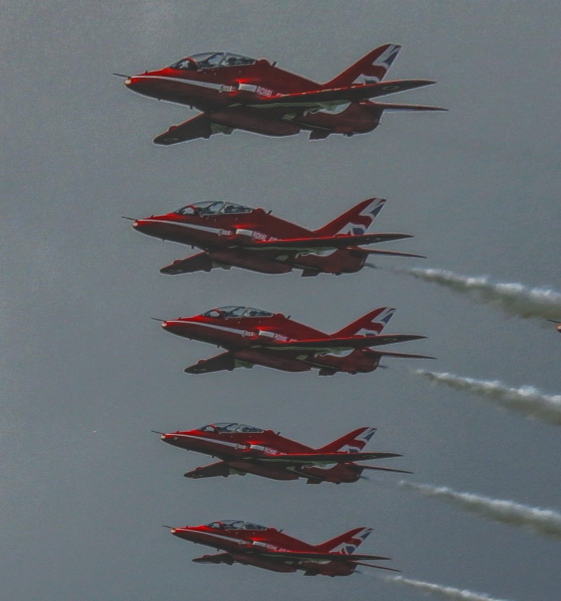 dublinmountain3's tweet photo. @rafredarrows Quick flyby at Baldonnell yesterday. https://t.co/UQnepwrdMo