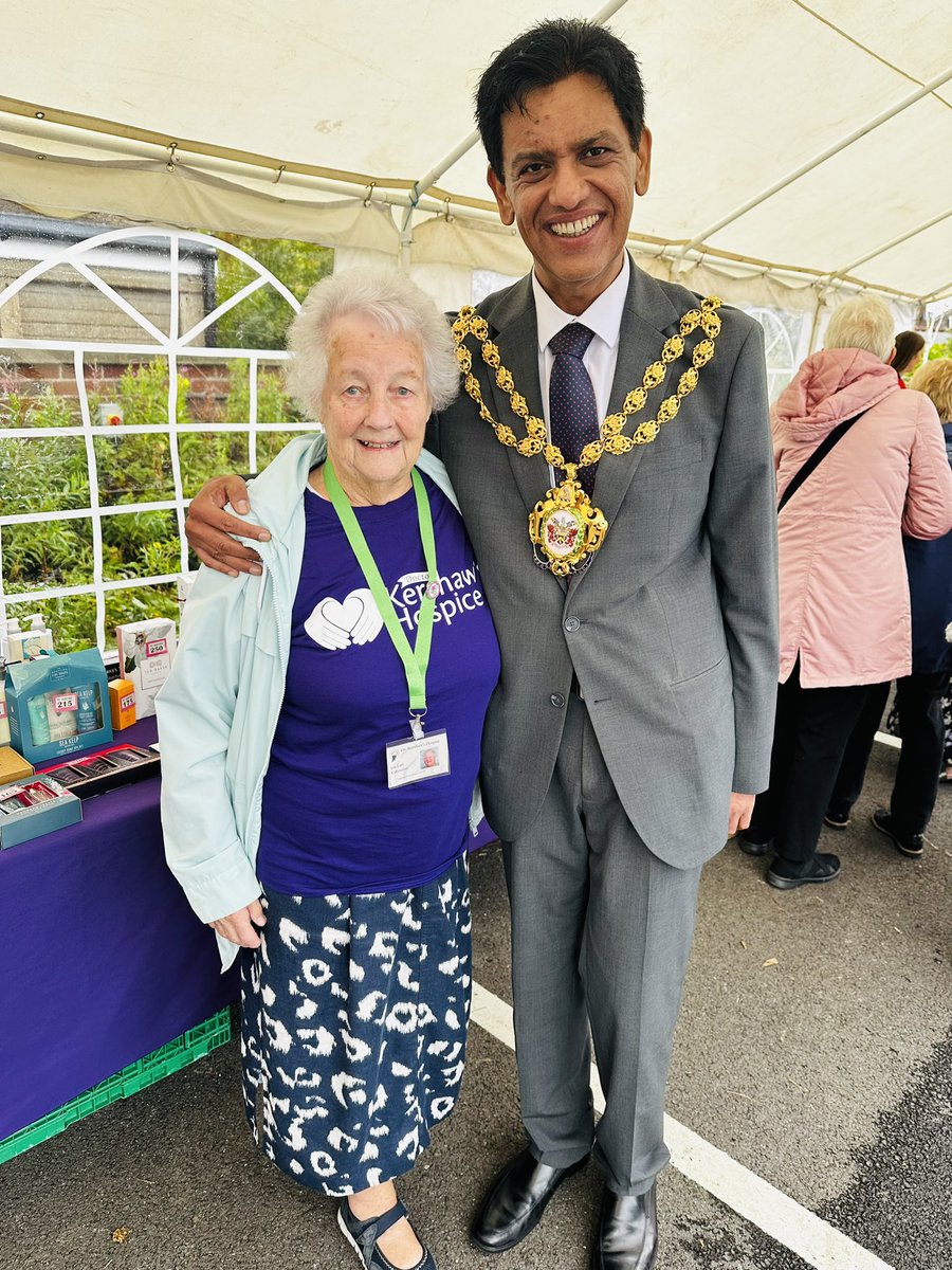 ChauhanZahid's tweet photo. What a great afternoon at @KershawsHospice Summer Fayre!
To ensure the continuity of their services and to provide care for future patients, the Hospice needs the community’s support through fundraising activities and events like today. https://t.co/CJ9NyeL0k4