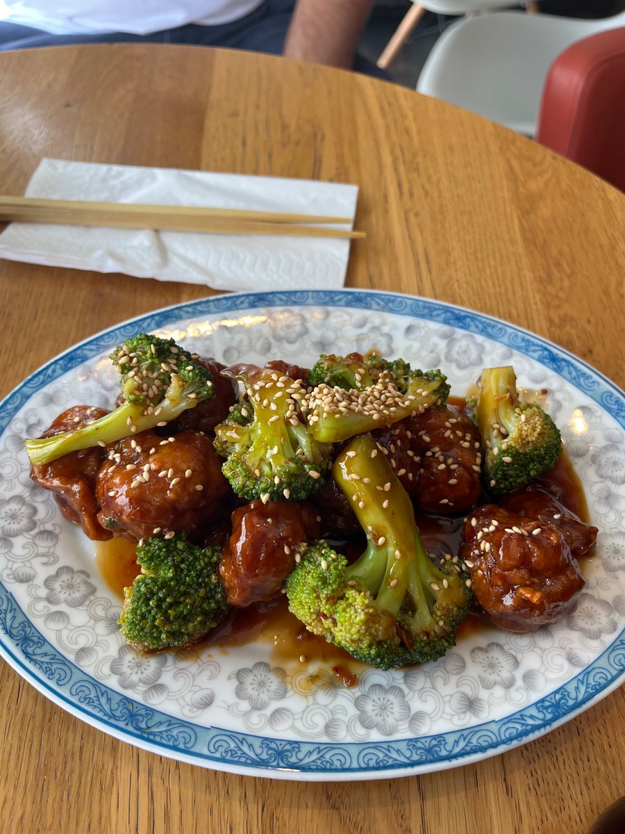 Jennifer tweet media