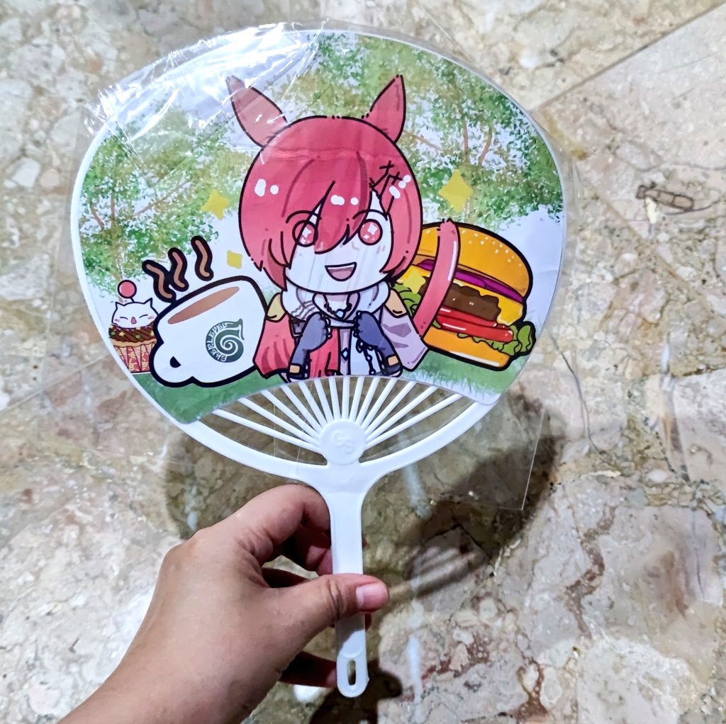 ReinaXIV's tweet photo. Sooo are you a G'raha fan? Then get yourself a G'raha fan! It has 2 sides: the Crystal Exarch and the happy cat foodie!
Exclusively at @/MakersQuestSG on 12th of Aug at limited quantity! 💖
#makersquest #CraftersOfLight #ReinaValentine https://t.co/H0RwWaAETh