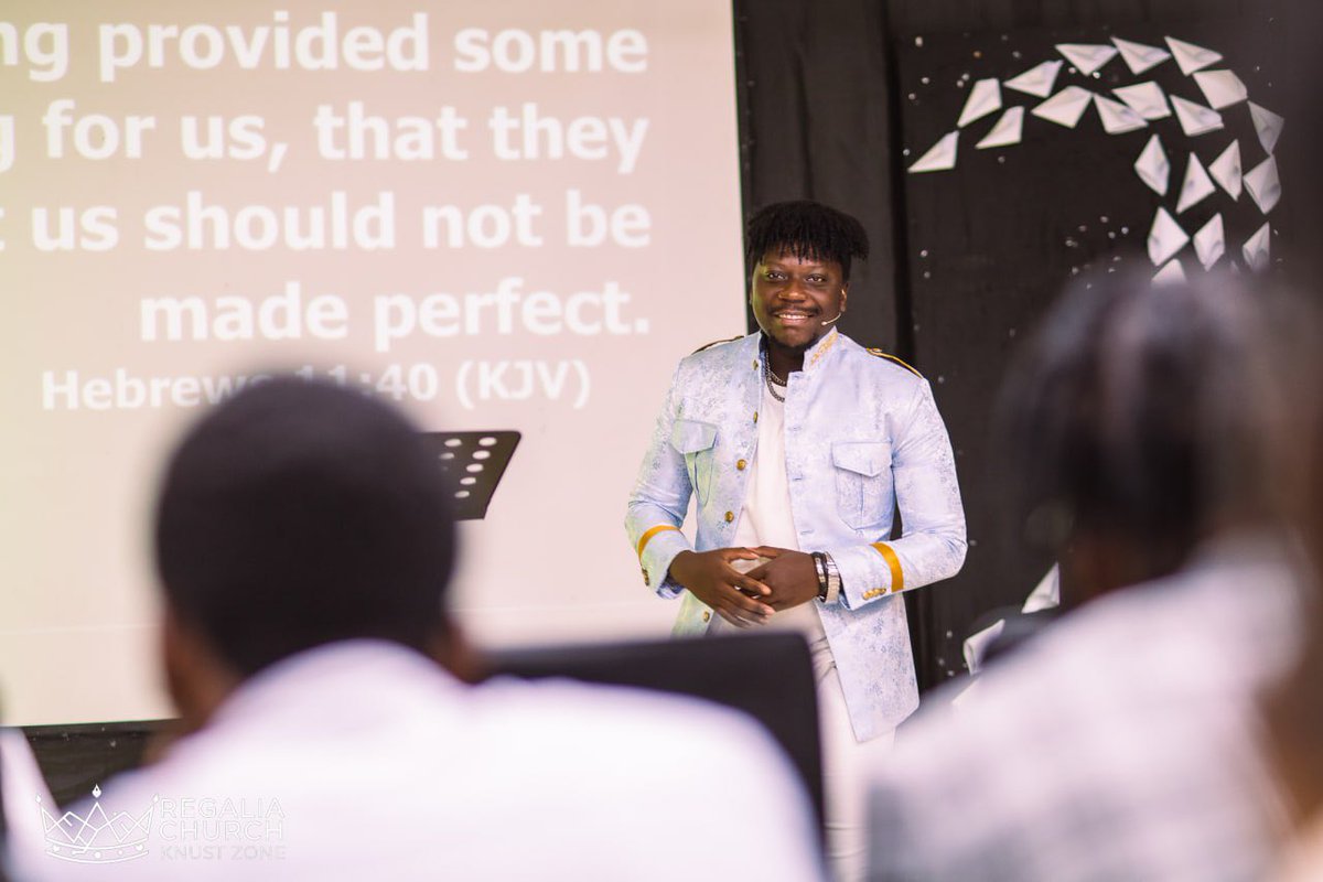 CharismaEben's tweet photo. The revelation of God dwelling on your mind for long is the greatest submission to make you into what it is. https://t.co/MgbuKxEApO