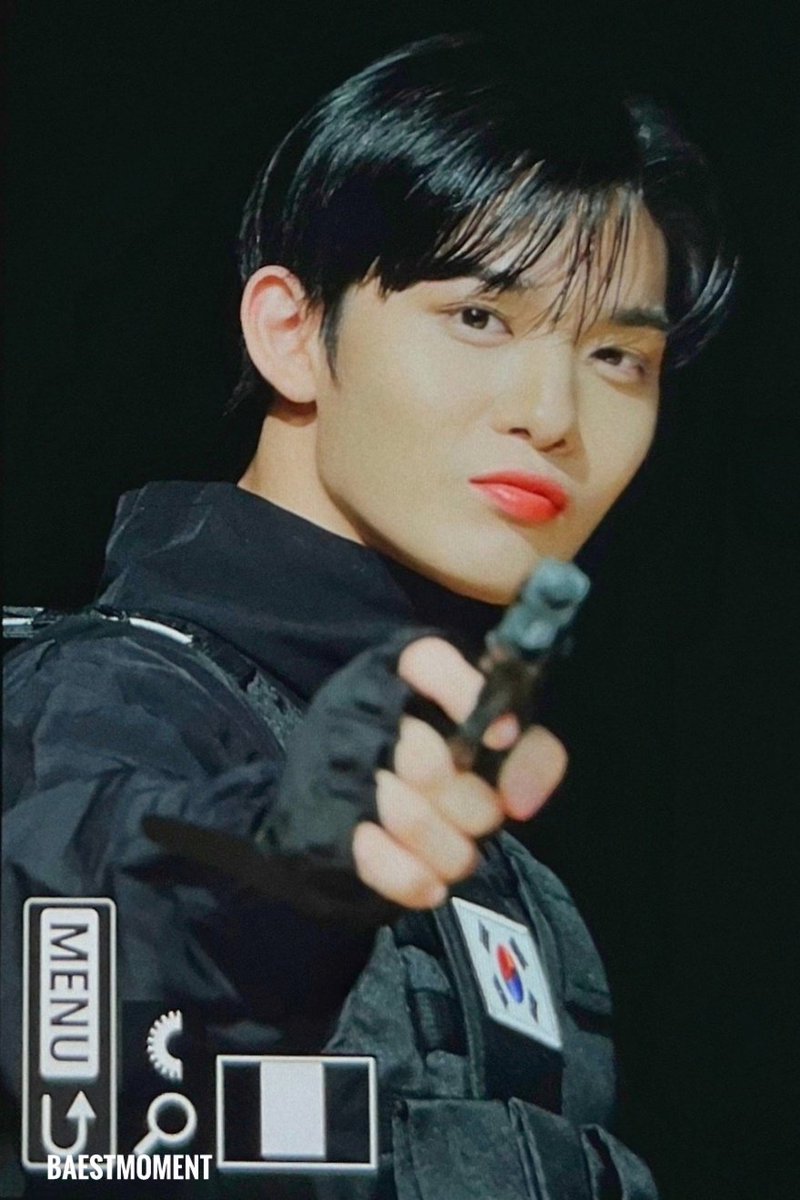 BAEst_Moment's tweet photo. 230730 #배진영
배진영은 신이다🫠🫠🫠... https://t.co/WKS27g4jNb