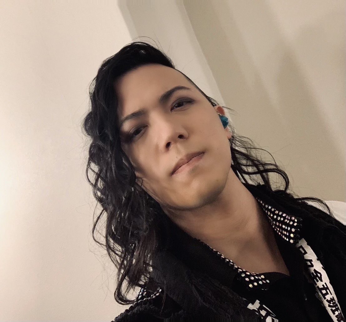 TARO_KOBAYASHI's tweet photo. #ブラツア 大阪 松下IMPホール

会場で盛り上がってくれた皆&amp;ミクチャの皆も暑い中本当にありがとうございました

リードB熱すぎて袖で一緒に掛け声かけまくりの最高でした！ダンスもかっこよかった〜！
あまりの熱量でバテないように次に備えておくれやす

NEXT札幌🍺

#舐めりゃいい #びかびーがいか https://t.co/UkWu6GTnsQ