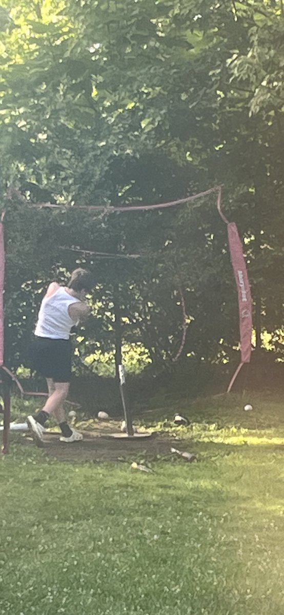 Roger1stCFalls's tweet photo. Here’s a reason you
may see our son play
big league baseball.
It’s 8:30am
Sunday morning
He’s 14
and
just getting some swings in
#WorkEthic
#Aspirations
#DLake16
#Bulldog55 https://t.co/bd47Ip3aa1