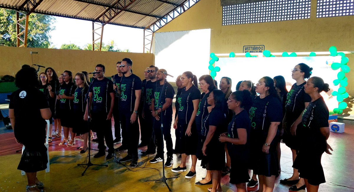 Pr_JonasAraujo's tweet photo. Encerramento da Semana Jovem #Novamente com linda festa batismal.
O Distrito de Santa Rita celebra o retorno de jovens aos braços de Cristo.
#MNeTerradeproezas https://t.co/jLcYCQRcFJ