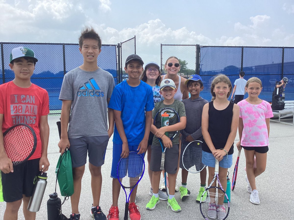 jrlancerstennis's tweet photo. Session #2 had an extremely competitive battle during the Olympics with strong effort and sportsmanship! https://t.co/jAwCSuOkIv