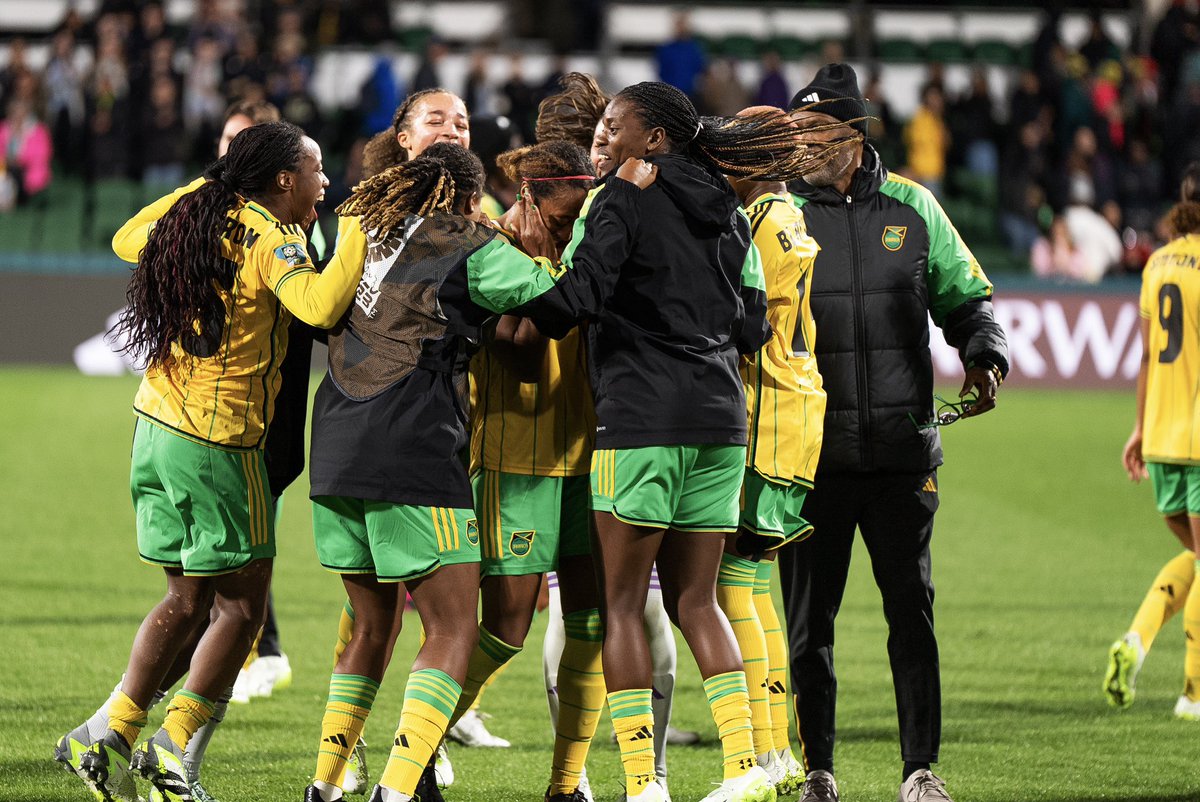jff_football's tweet image. What our first-ever #FWWC win means to us 🥳🇯🇲

🇵🇦 0 - 1 🇯🇲
📷: @mr_geniuz 
.
#ReggaeGirlz #FIFAWomensWorldCup #PANJAM #FIFAWWC #BeyondGreatness #JFF_Football