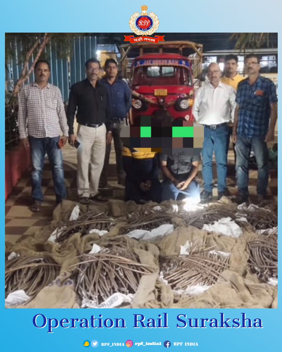 RPF_INDIA's tweet photo. Acting on a secret intel, #RPF Khurda Road arrested two accused with stolen railway property worth over 7.32 lakhs, now facing charges under RP(UP)Act. 

We stand in our commitment to protect railway property.
#OperationRailSuraksha #FightingRailCrimes #RailwaySecurity https://t.co/yDPTvX2lYv