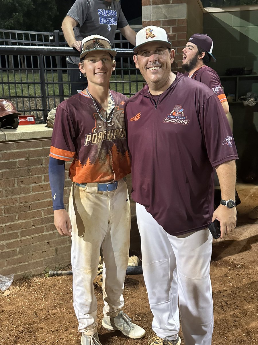 julesferrell's tweet photo. What a fun summer of baseball! The @PorcupinesONSL are the @ONSLBaseball Champions! https://t.co/7Y7ruliVKd