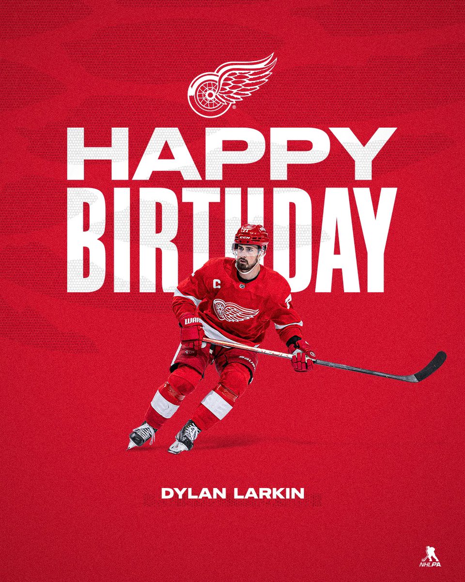 DetroitRedWings's tweet photo. Happy birthday, Larks! 🎉 https://t.co/CHGpZf7Iyf