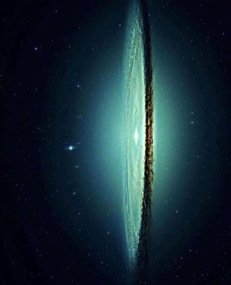 One of the best image of Space ever taken! 🔭📷  The Sombrero Galaxy (infrared) 
Credits: NASA, ESA, Hubble