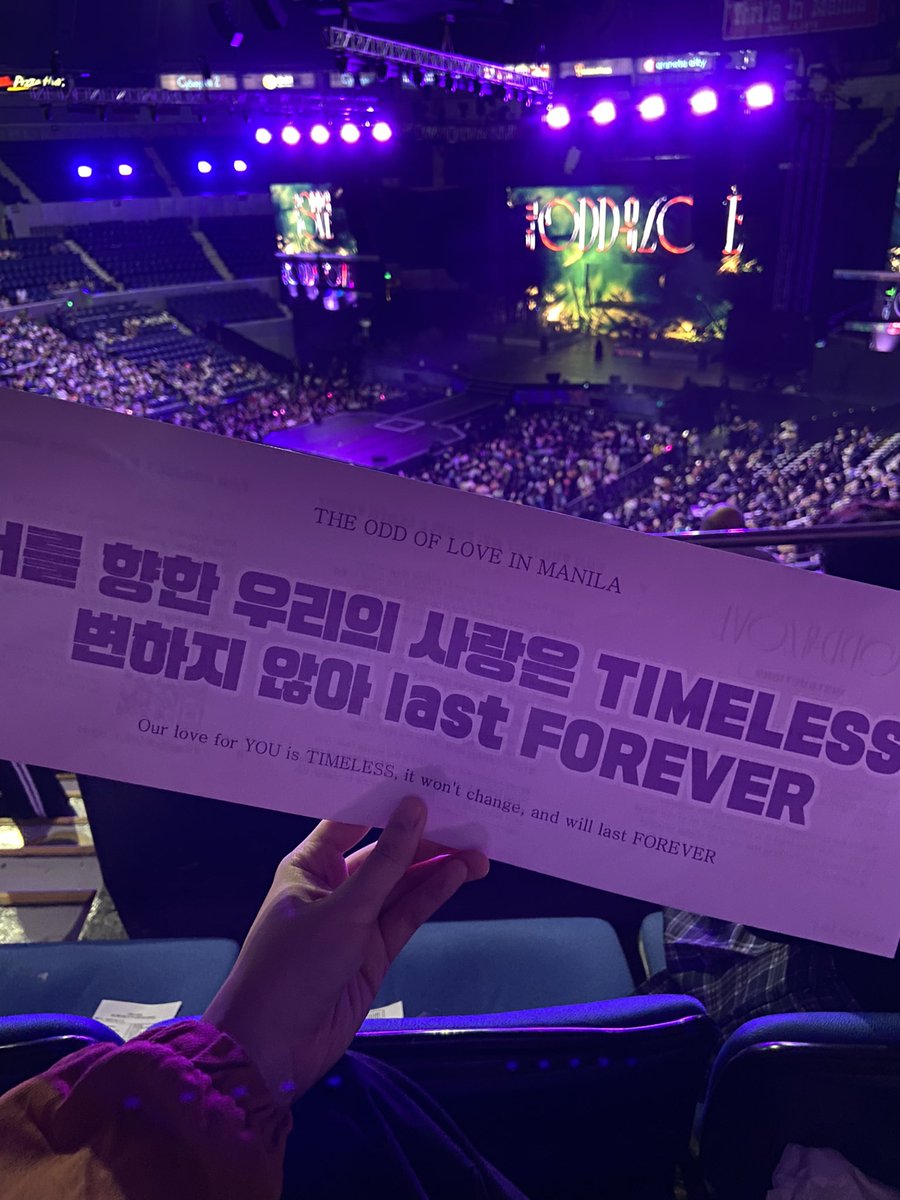 yoonbboms's tweet photo. WHAT A CRAZY DREAM i met my ult girls in a span of almost just a week 

i love you so much my loves 😭😭😭
@Apink_2011 @TAEYEONsmtown https://t.co/olxuQ8xlxN