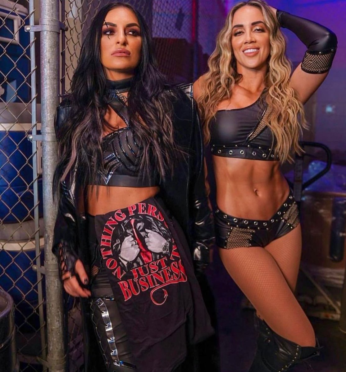 SonyaFansite's tweet photo. Daily Photo #SonyaDeville #PrideFighter #DaddyDeville #WWE #Smackdown #WWERaw
(@SonyaDevilleWWE) https://t.co/jHmaWVUr1o