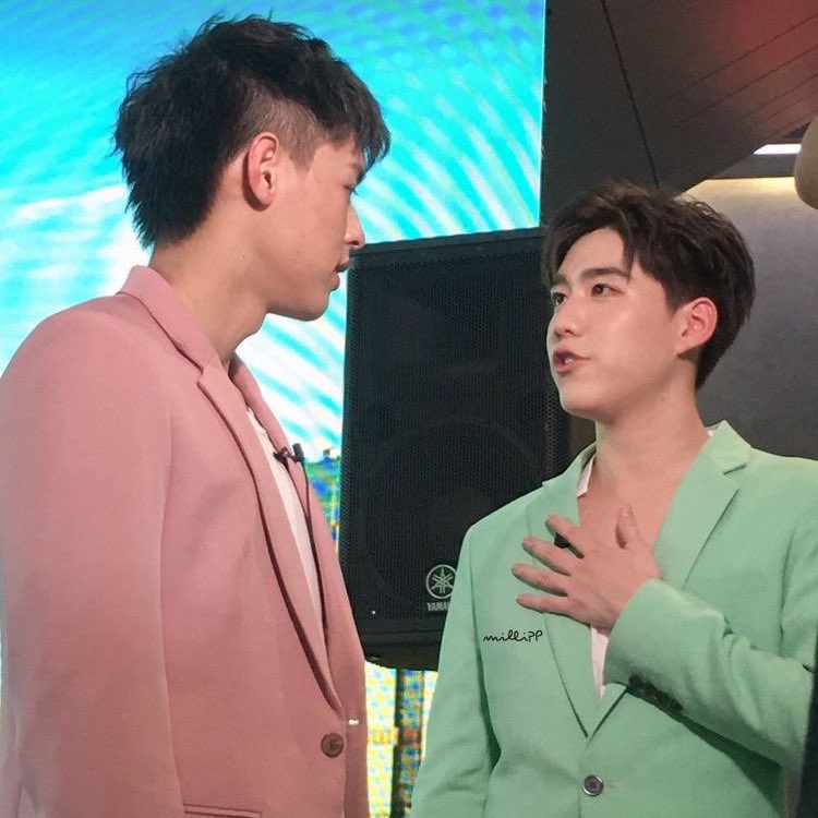 หนูขับตั้มหลายวันมะมีใครตับล่ายสักกะติํด แนะพอหนูมาจี้ปุ่นแว้บเลียวฮะไมแม่แม่เค้าย้อกันหมดเยยหยะ พิ่กิ้นนู้มั้ยว่าคัยกันทิ่ตัมโป๊ะหนะจ๊ะ นู้มั้ยจ๊ะ?