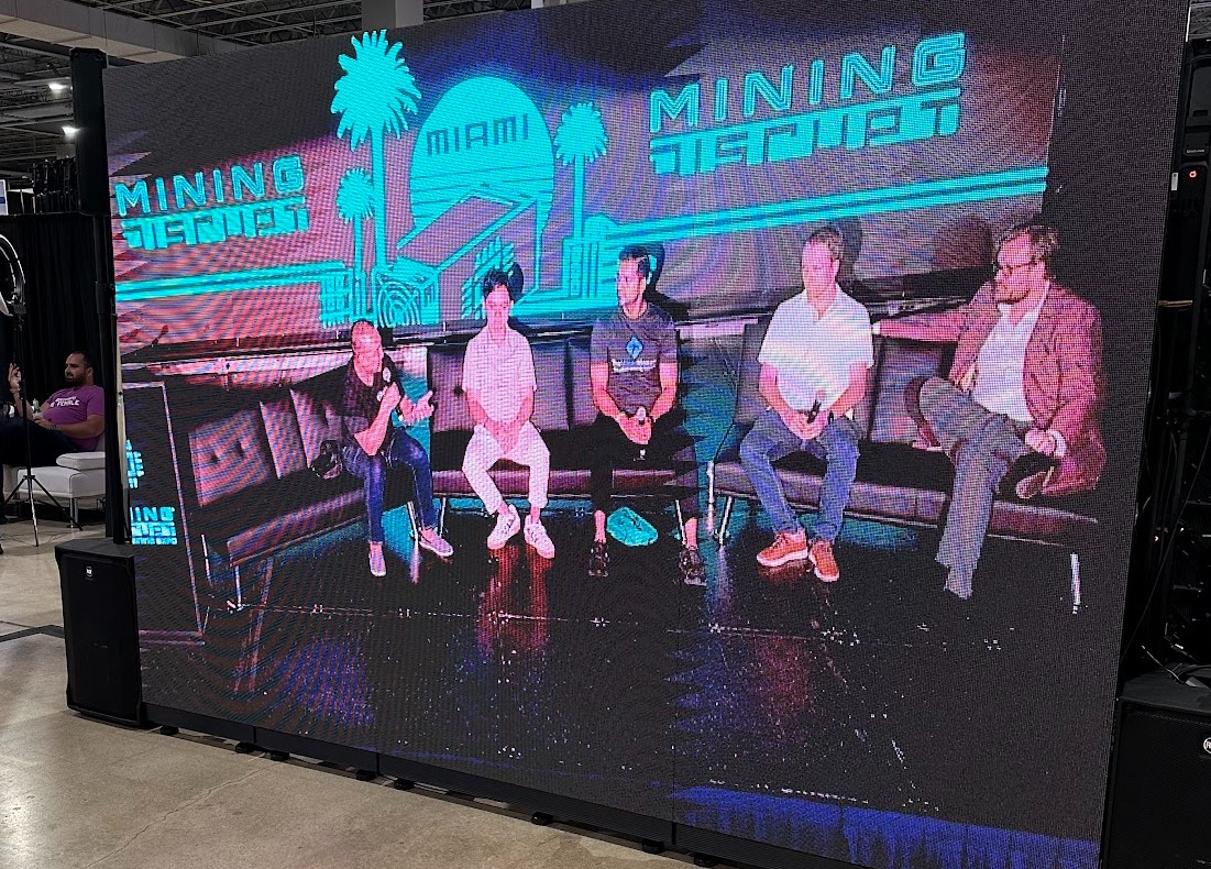 ePICBlockchain's tweet photo. The team on stage at MDC 2023 https://t.co/WyeAYoeyEV