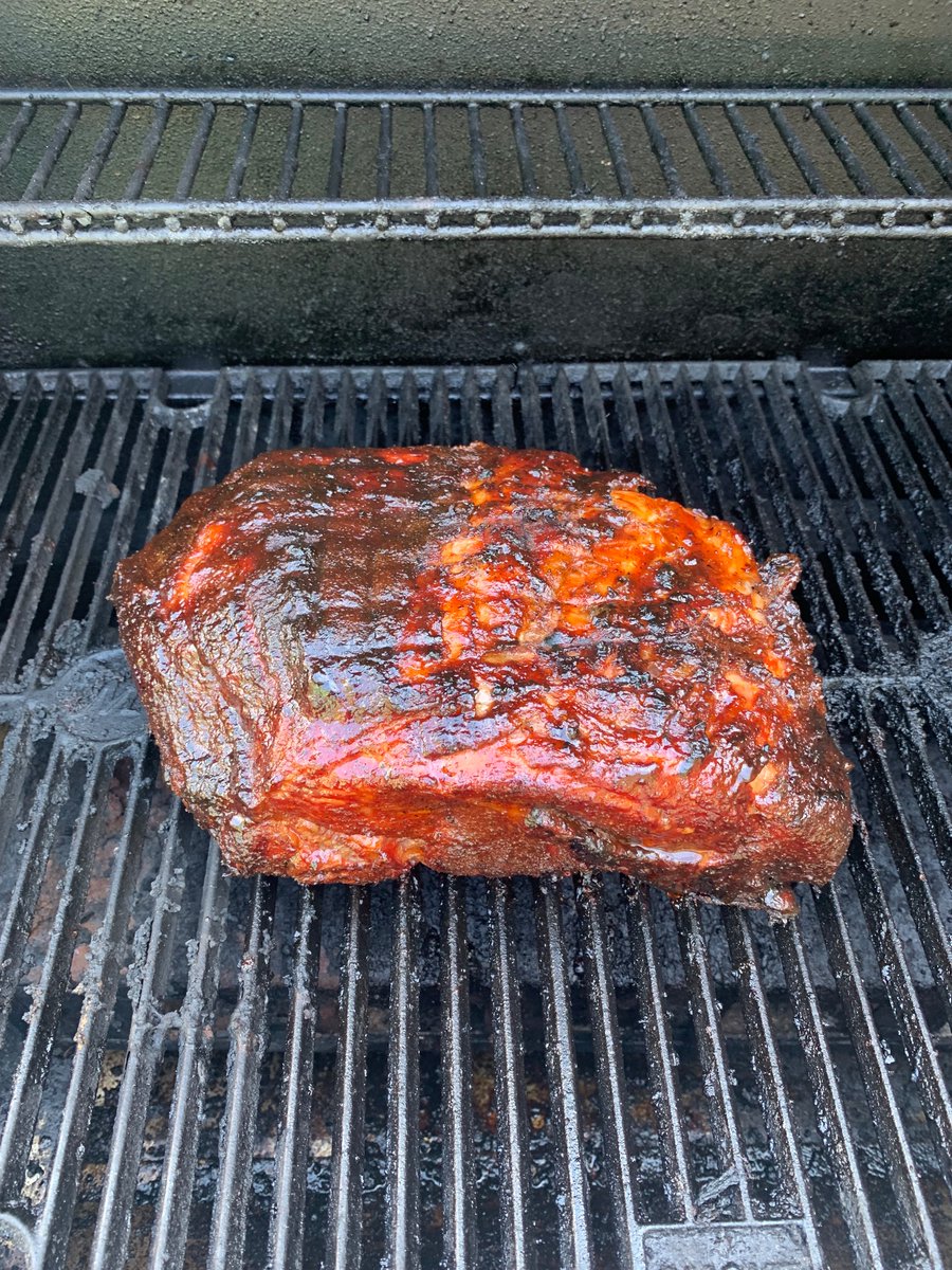 GrillsAlotDano's tweet image. 🎶I hate commies
But love me some brisket
I hate Xi Jinping
But love me some ribs
Putin is evil so are libs
Gimme some pulled pork
Kim Jong Un’s a dork
I hate Commies leave my land
I got coffee and a beer frequently in hand
Commies on Capitol Hill
Leave me be so I can grill🎶